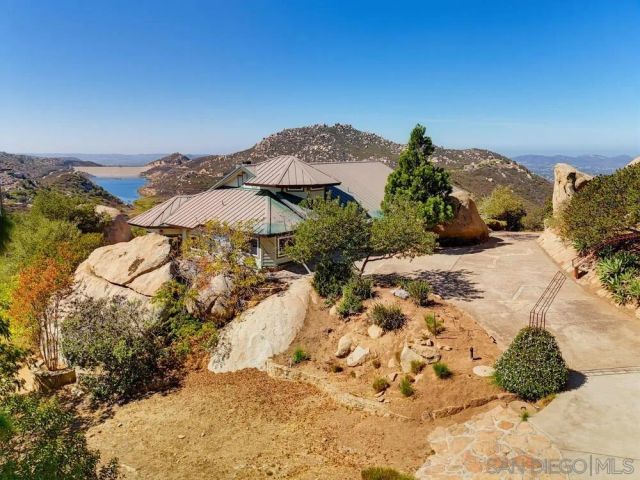 16118 Green Valley Truck, Ramona, CA 92065