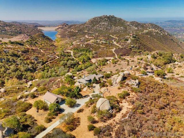 16118 Green Valley Truck, Ramona, CA 92065