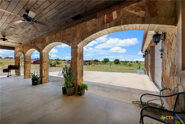 2103 CR 320, Granger, TX 76530
