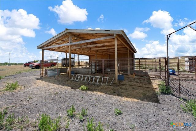 2103 CR 320, Granger, TX 76530