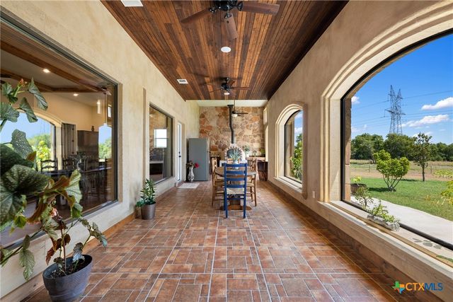 2103 CR 320, Granger, TX 76530
