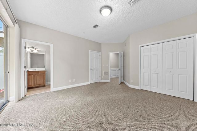 4510 CONGRESSIONAL Drive, Jacksonville, FL 32246