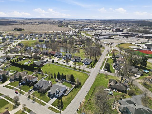 2219 Forest View Lane, Lowell, IN 46356