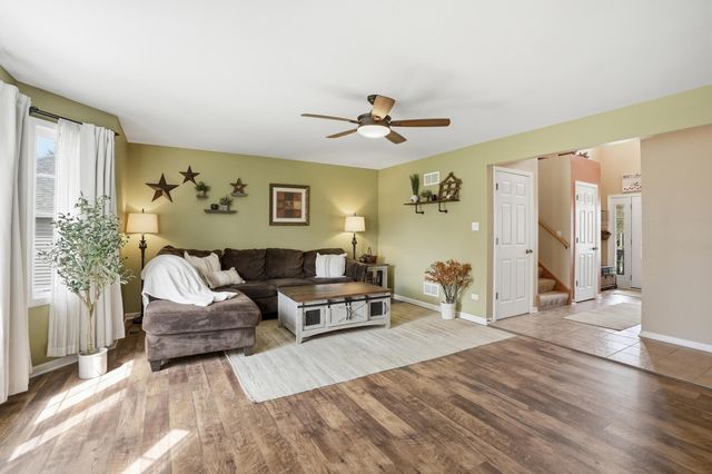 2219 Forest View Lane, Lowell, IN 46356