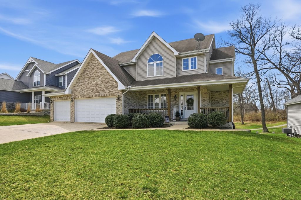 2219 Forest View Lane, Lowell, IN 46356