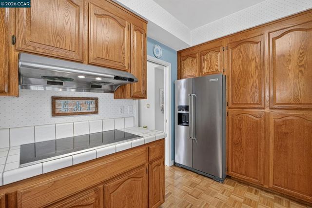 1808 Eagle Peak Ave, Clayton, CA 94517