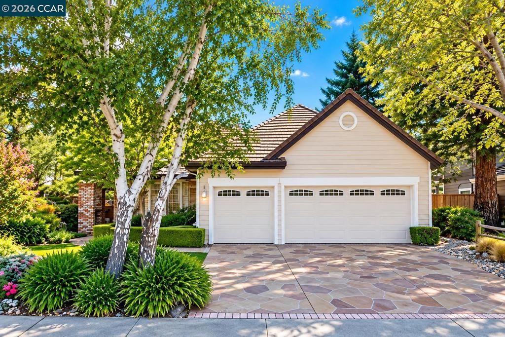 1808 Eagle Peak Ave, Clayton, CA 94517