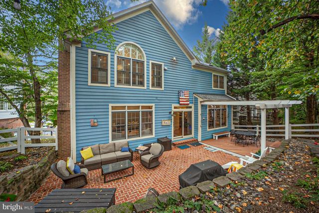 8006 ELLINGSON DR, Chevy Chase, MD 20815