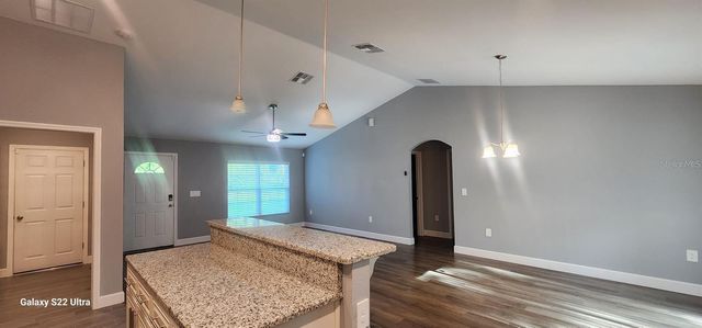 276 OAK LANE TRACK, Ocala, FL 34472