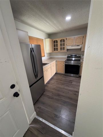 45 HICKORY TRACK WAY, Ocala, FL 34472