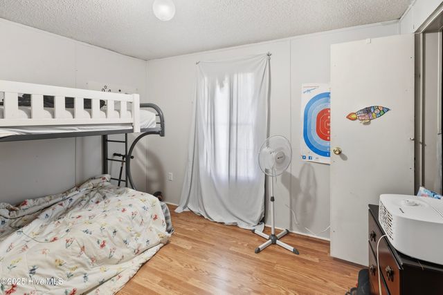 1025 White Lake Drive, Elizabethtown, NC 28337