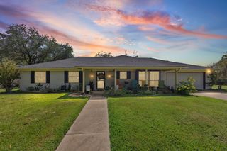 504 Vonda Drive, Sulphur Springs, TX 75482