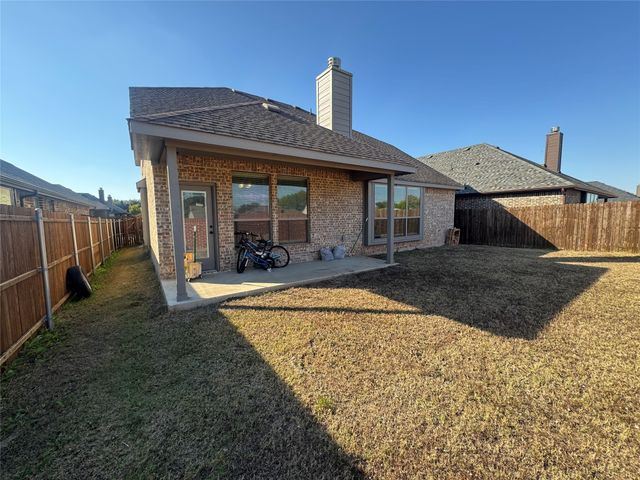 3706 Swale Street, Grand Prairie, TX 75052