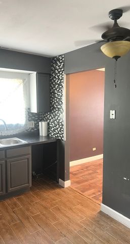 1249 Cunningham Drive 3E, Calumet City, IL 60409