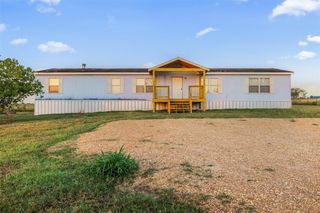 1099 Private Road 4041, Dime Box, TX 77853