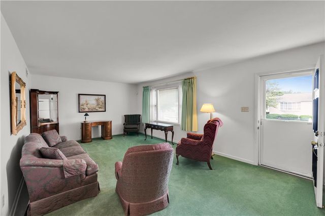 2609 Lynnhurst Drive, Bethlehem City, PA 18017