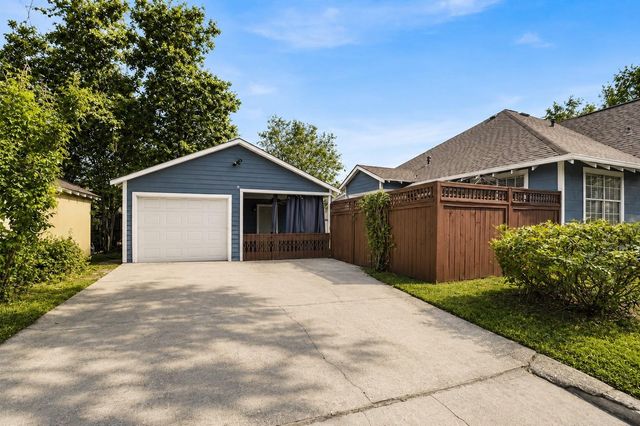114 W Lobit Street, Baytown, TX 77520