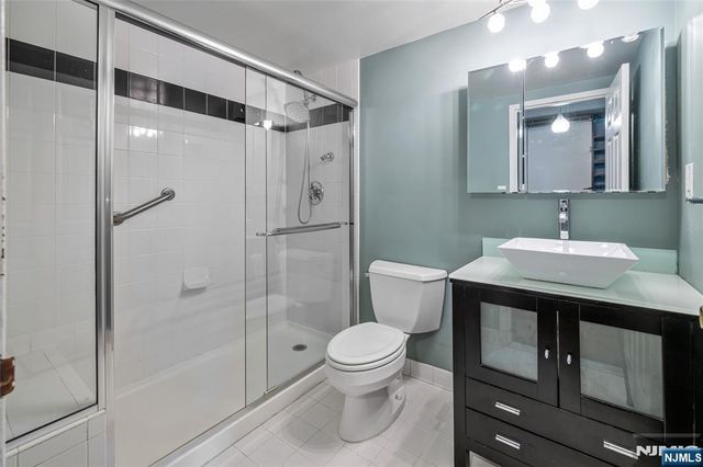 300 Main, Little Falls, NJ 07424