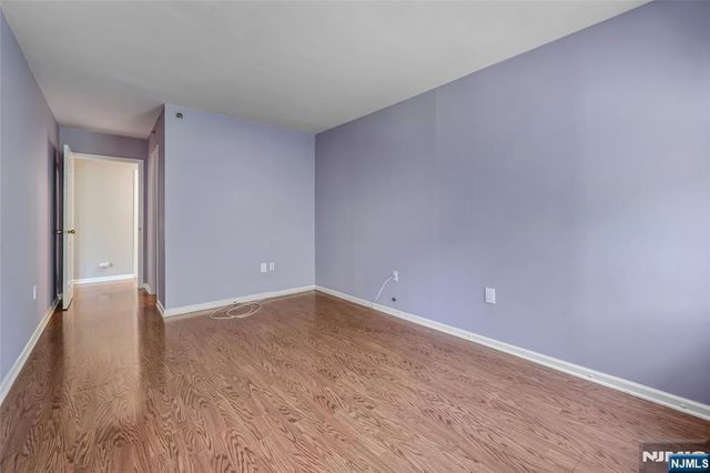 300 Main, Little Falls, NJ 07424