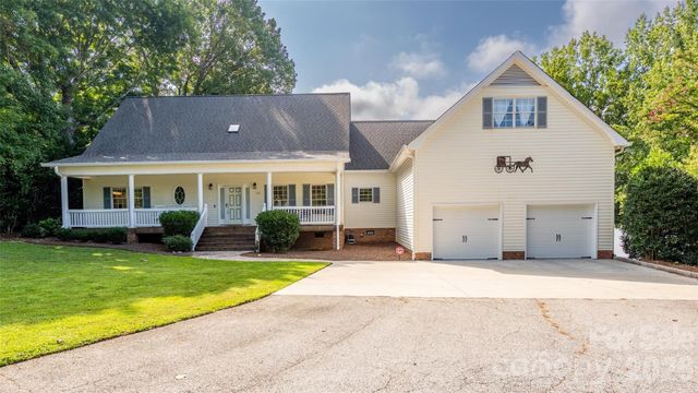 111 Leesburg Lane, Troutman, NC 28166