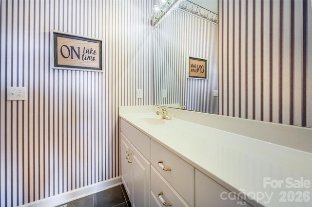 111 Leesburg Lane, Troutman, NC 28166