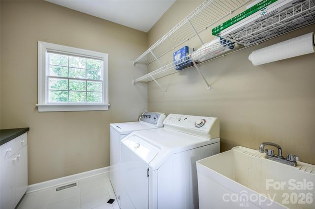 111 Leesburg Lane, Troutman, NC 28166