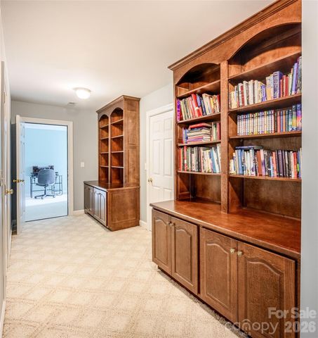 111 Leesburg Lane, Troutman, NC 28166