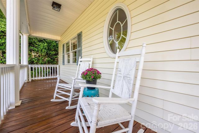 111 Leesburg Lane, Troutman, NC 28166