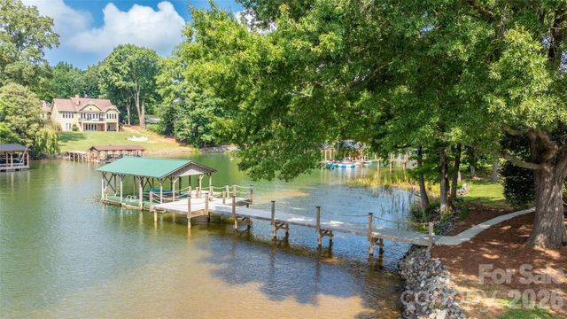 111 Leesburg Lane, Troutman, NC 28166