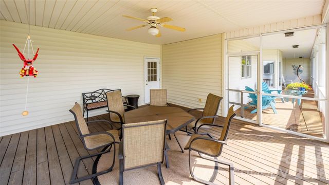111 Leesburg Lane, Troutman, NC 28166