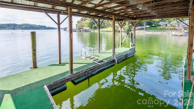 111 Leesburg Lane, Troutman, NC 28166