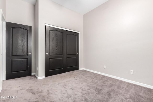 6617 W MOLLY Lane, Phoenix, AZ 85083