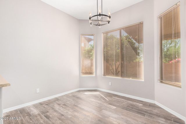 6617 W MOLLY Lane, Phoenix, AZ 85083