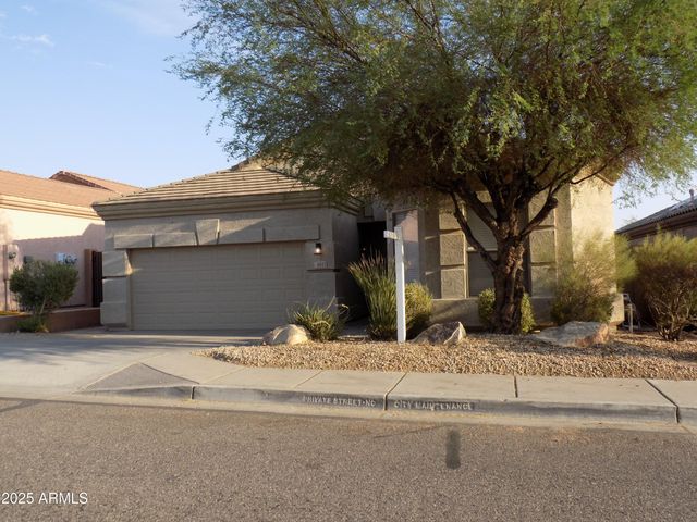 6617 W MOLLY Lane, Phoenix, AZ 85083