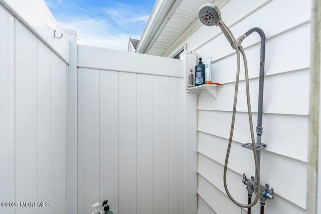 407 8th Avenue, Spring Lake Heights, NJ 07762