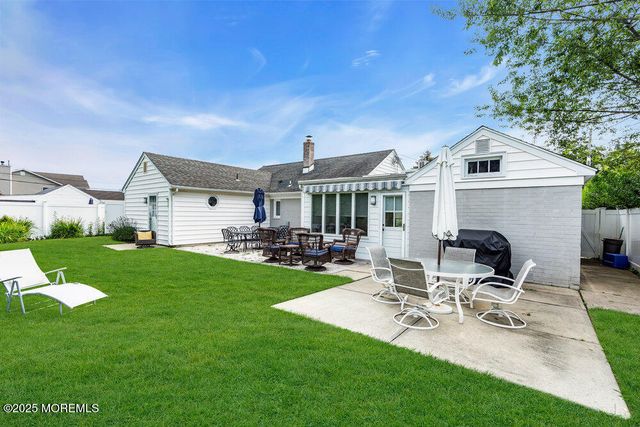 407 8th Avenue, Spring Lake Heights, NJ 07762