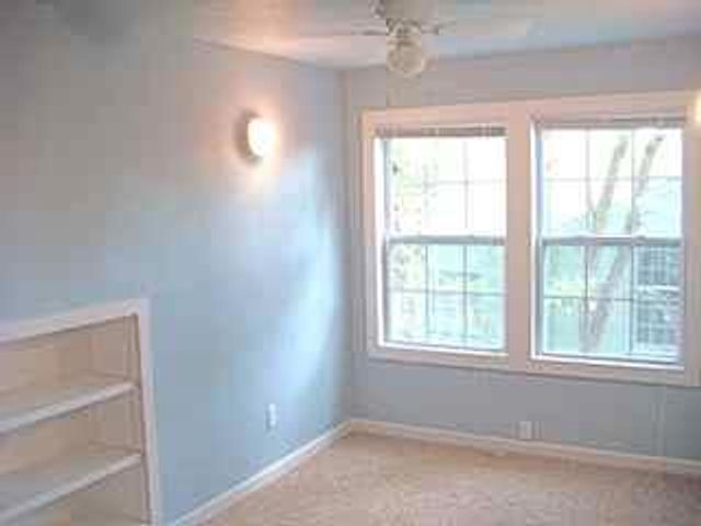 1107 W 22nd ST A, Austin, TX 78705