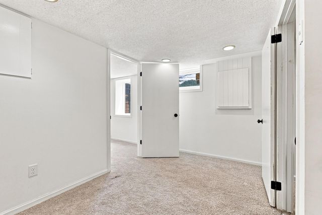 7556 Major Avenue N, Brooklyn Park, MN 55443