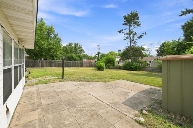 7556 Major Avenue N, Brooklyn Park, MN 55443