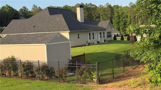 12 Springdale Court, Senoia, GA 30267