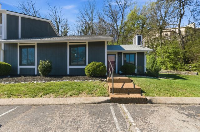 413 Sunvalley, W, Nashville, TN 37221