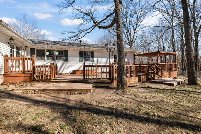 10477 Am Highway, Mountain Grove, MO 65711