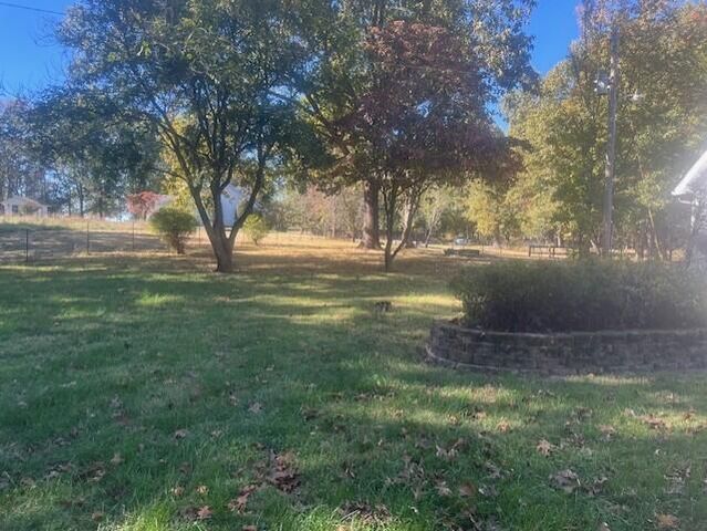 10477 Am Highway, Mountain Grove, MO 65711