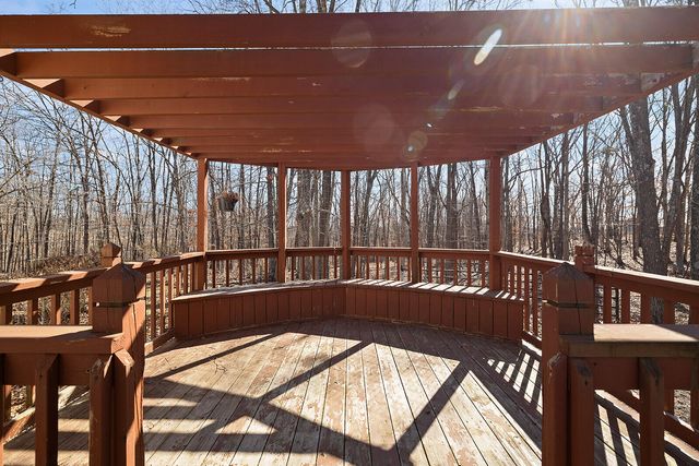 10477 Am Highway, Mountain Grove, MO 65711