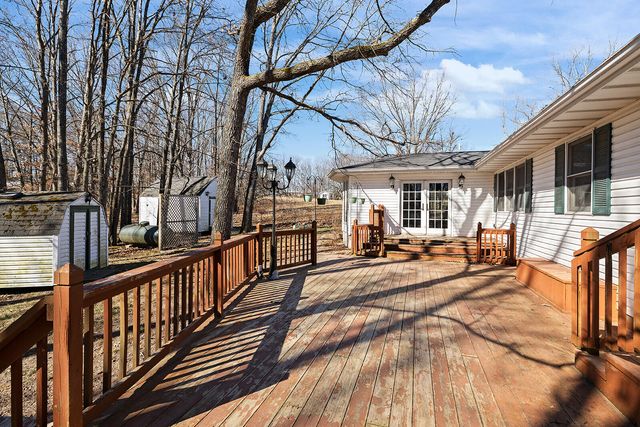 10477 Am Highway, Mountain Grove, MO 65711