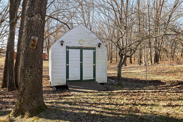 10477 Am Highway, Mountain Grove, MO 65711