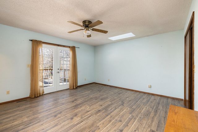 10477 Am Highway, Mountain Grove, MO 65711