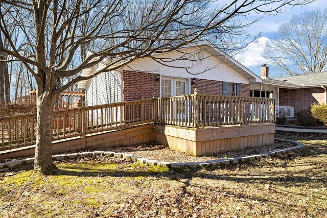 10477 Am Highway, Mountain Grove, MO 65711