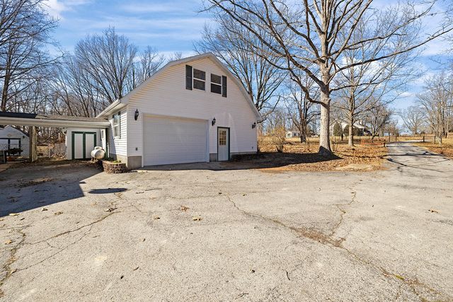 10477 Am Highway, Mountain Grove, MO 65711