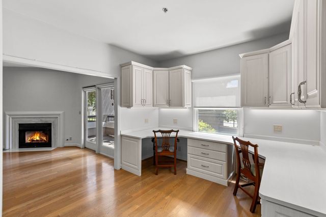 3818 West End Ave Apt 103, Nashville, TN 37205